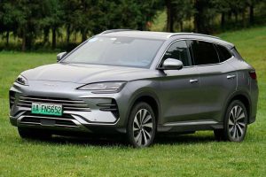 Rookie PK veteran Galaxy L7 comprehensively compared to Song PLUS DM-i