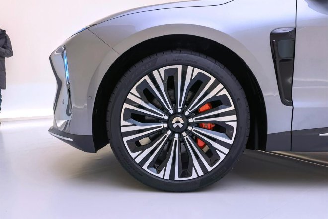 A new level of static experience in the family, NIO flagship ET9