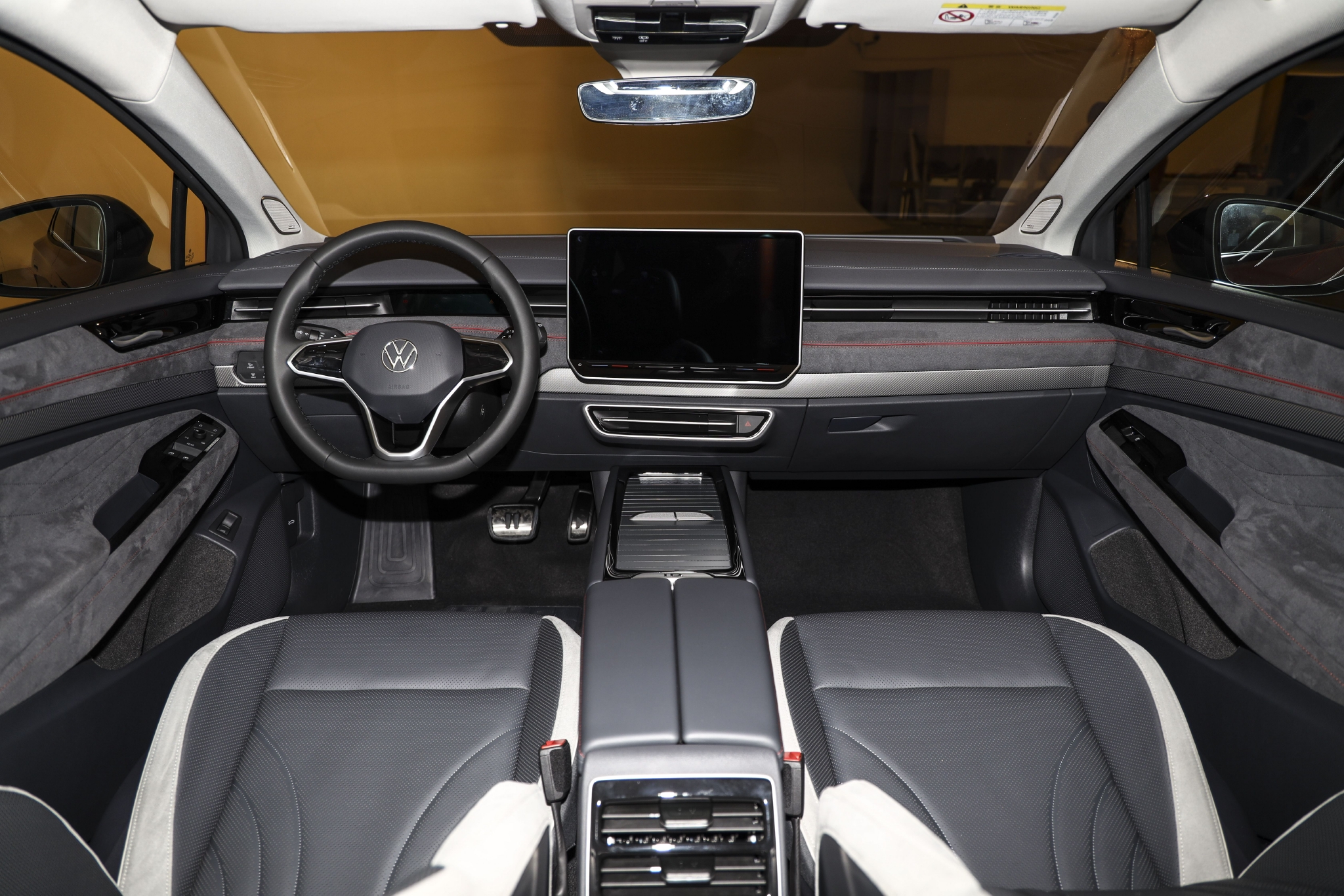 PRIME Edition models feature black interior
