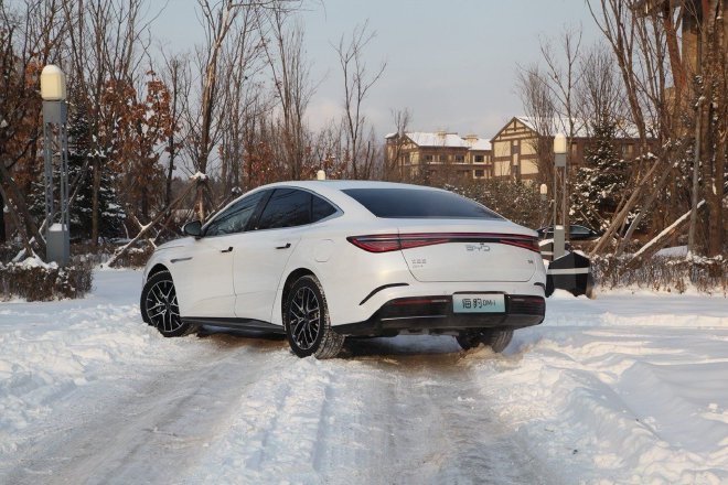 Battery life is also stable in winter and tested in extreme cold weather BYD Seal DM-i
