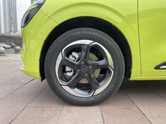 Dongfeng Nano 01 is officially launched with a price of 74,800-104,800 yuan