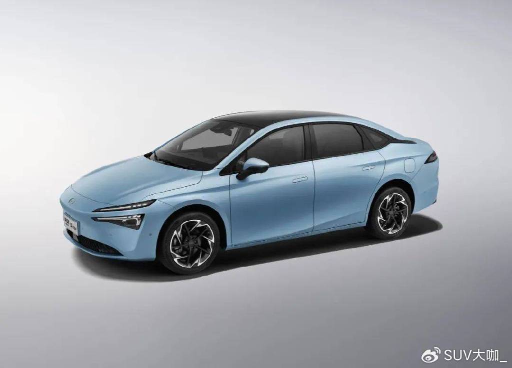 With a battery life of over 600km and a more home-like interior, how to choose the new AION S MAX?