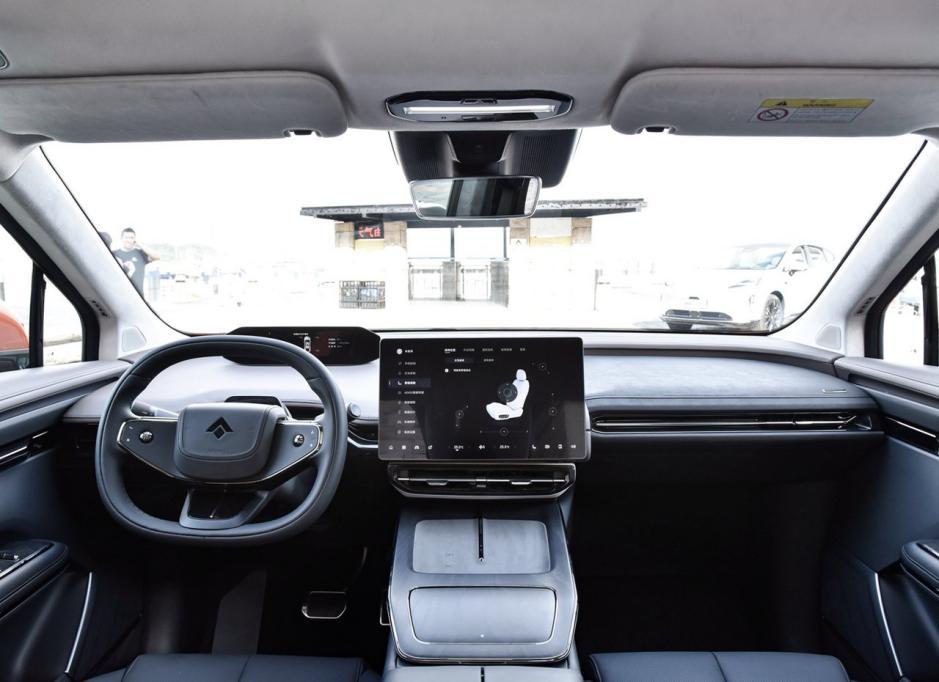 Hyper HT seems to be GAC’s version of Model Y, and its price range coincides with that of Y