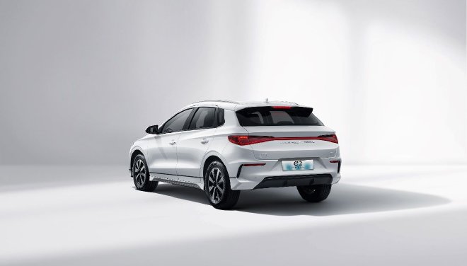 BYD e2 Honor Edition officially launched, priced from 89,800 yuan