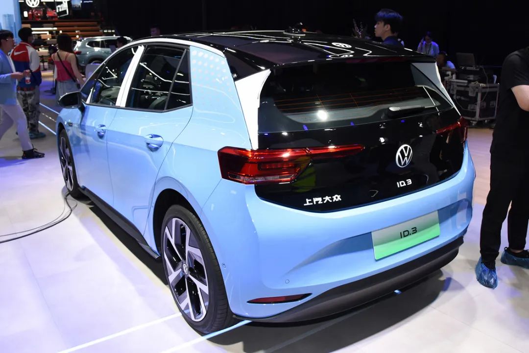 A great first car for young people, with pure electric, extended-range, and plug-in hybrid models available, you can’t go wrong with the one you buy with your eyes closed!