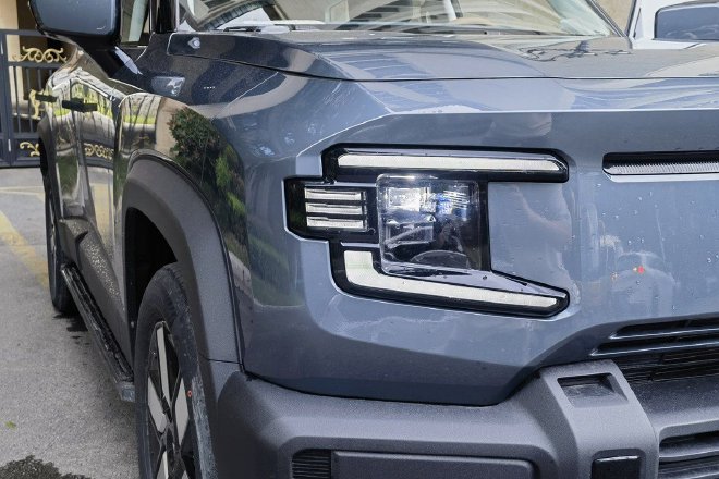 Extended range can also be very hardcore! Be the first to test drive the Deep Blue G318