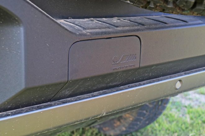 Test drive the new BJ40 Taklimakan champion version, a new benchmark for off-road vehicles