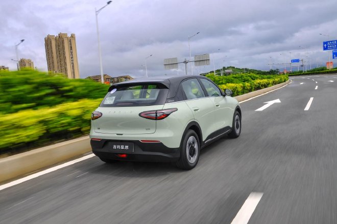 A small car can also be quite textured. Test drive Geely Xingyuan 410km Exploration + version