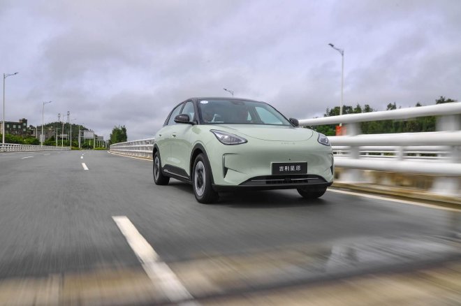 A small car can also be quite textured. Test drive Geely Xingyuan 410km Exploration + version