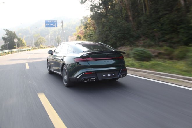 Challenge the Ridge Race Course to see if the MG7 can become a mountain road legend
