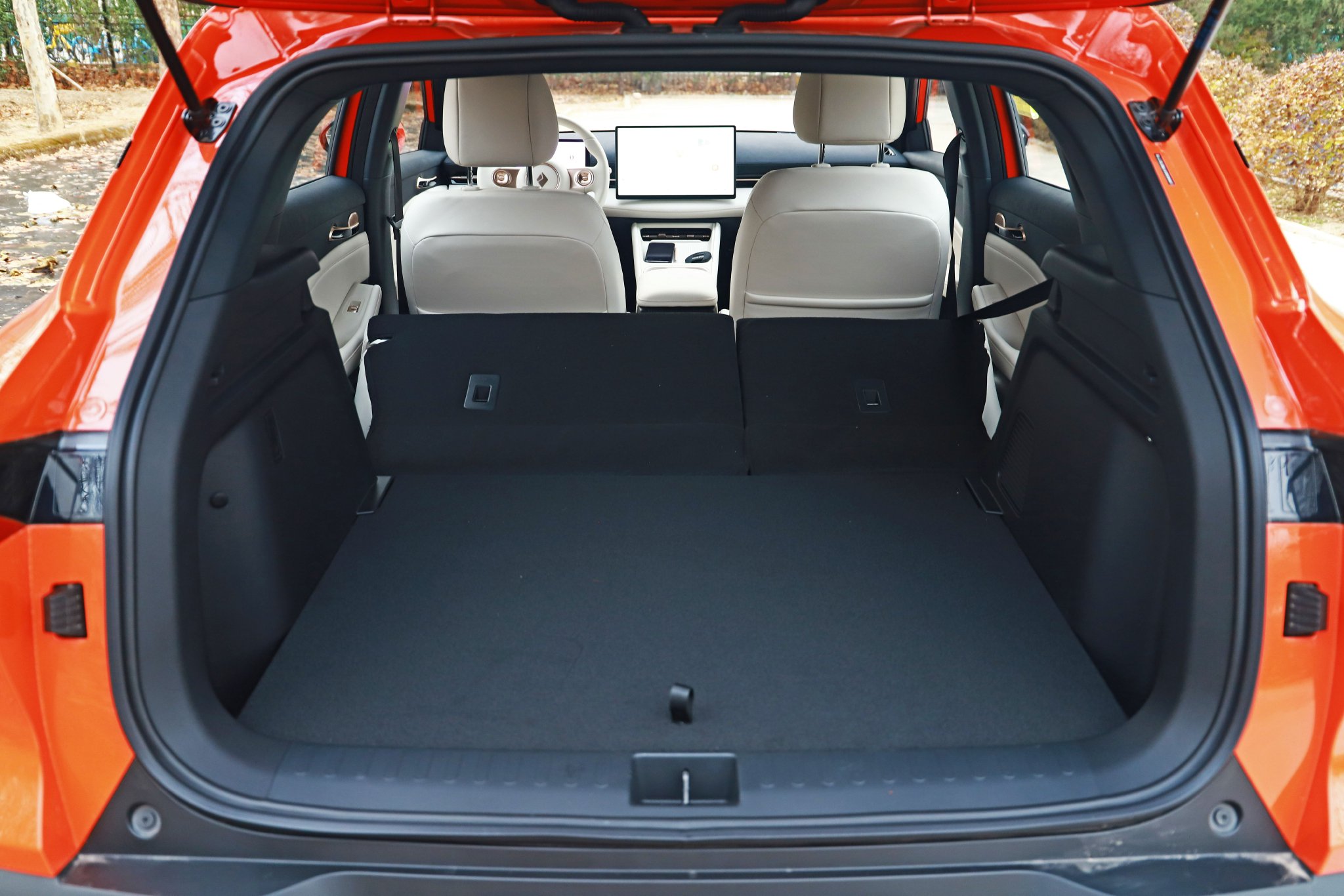 Baojun Yunhai EV with standard high-end intelligent driving for just over 100,000 yuan