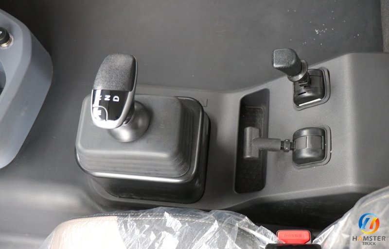 Proton Car Charger 6X4 Pure Electric Tractor Super cheap truck