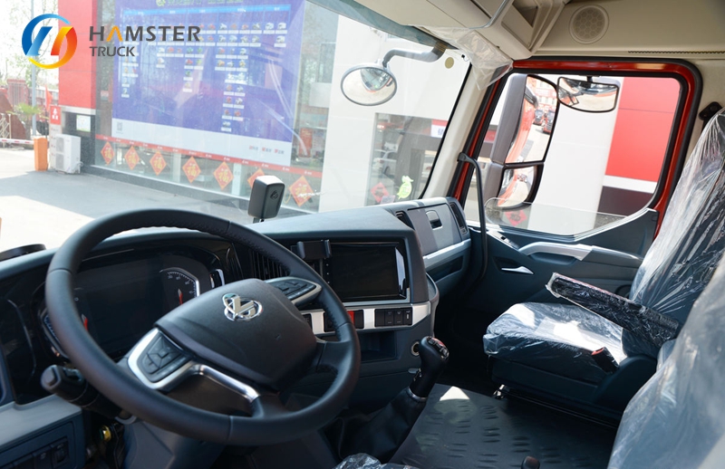 A very affordable tractor-trailer, Dongfeng Liuzhou Chonglong H5 6x4 with 460 horsepower, has ample power.
