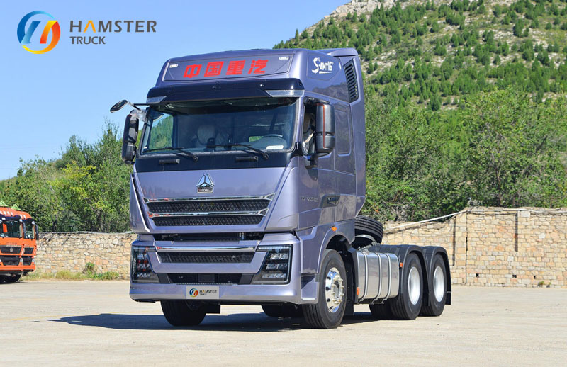 A high-performance and fully-equipped tractor truck, sinotruk TH7 6*4, with high configuration and large horsepower.