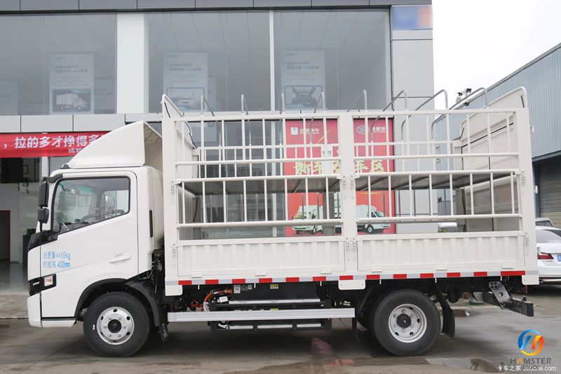 Hot sale chiese ev truck 2024 Geely Yuancheng Xingzhi H8E PRO 4.5t 4.15m Pure Electric Van Light Truck 100.64kwh now in stock