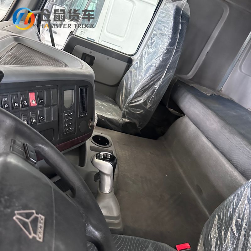 Sinotruk HOWO Dump truck 6*4 Sand truck Mine car The cheapest customized dump truck High horsepower Overload