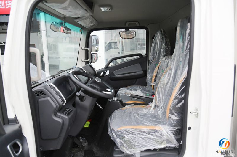 Hot sale chiese ev truck 2024 Geely Yuancheng Xingzhi H8E PRO 4.5t 4.15m Pure Electric Van Light Truck 100.64kwh now in stock