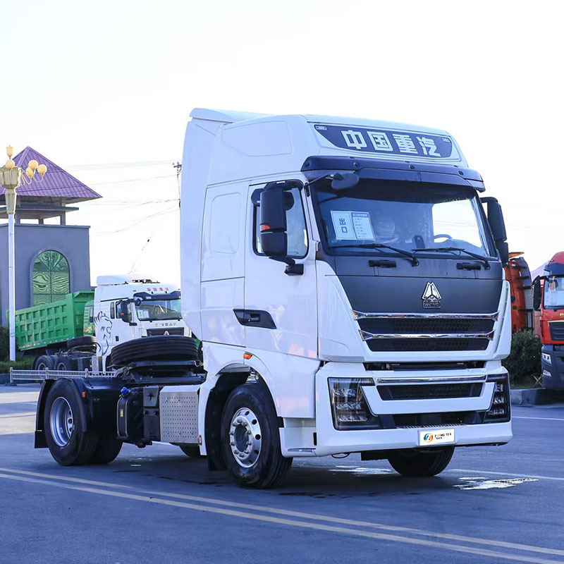 The TH7 heavy-duty truck produced by Sinotruk particularly popular in China's exports now in stock low price