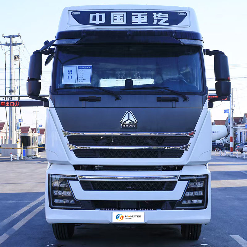 The TH7 heavy-duty truck produced by Sinotruk particularly popular in China's exports now in stock low price