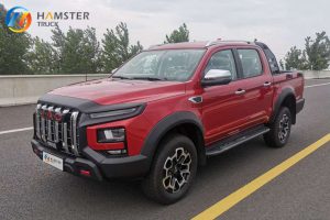 A very handsome pickup truck, JAC HANTU 4*4, is equipped with high-level configuration and offers excellent comfort.