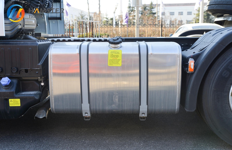 very high-end Chinese Shangdeka truck Sinotruk, comfort second-hand vehicle high cost-effectiveness.