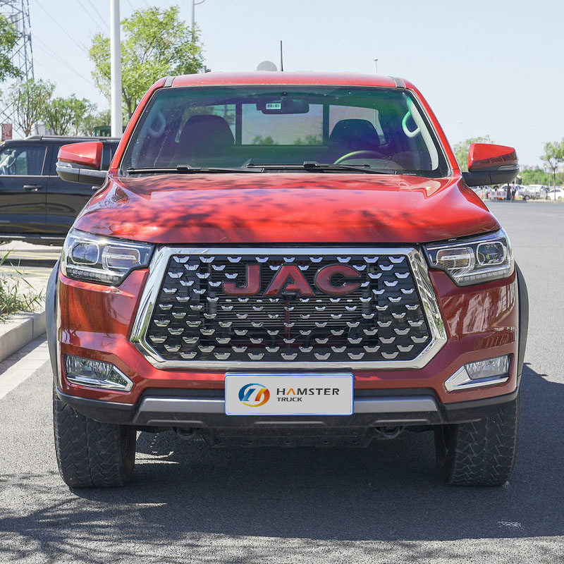 A very affordable pickup truck, JAC T8 PRO 4*4, boasts high comfort level and is reasonably priced, making it highly practical.