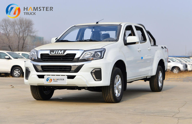 A very affordable pickup truck,JIM RUIMAI 4*4, boasts high comfort level and is reasonably priced, making it highly practical.