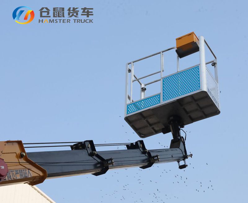 Foton Oerlikon aerial work platform facilitates high-altitude operations,enables construction heights people ascending height