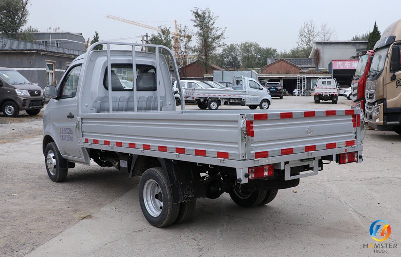 Changan Kuayuewang X1 1.3L 91HP gasoline 3.05m single row flatbed truck