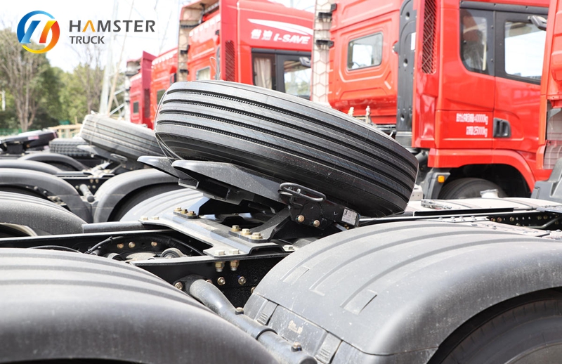 A second-hand Shaanxi Auto DeLong 6x4 460-horsepower truck at a very low price is very practical.Durable and of good quality