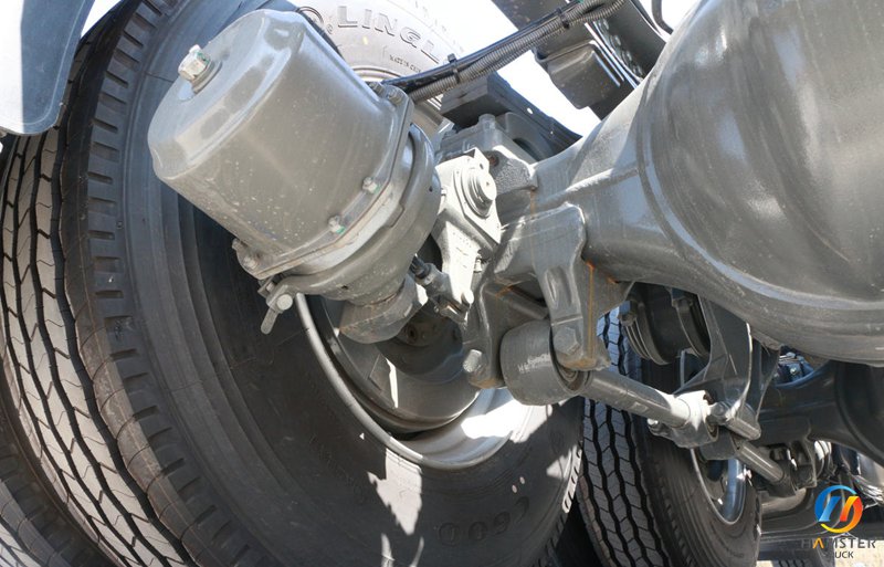 Sinotruk HOWO TX Heavy Truck 460HP 6X4 Tractor