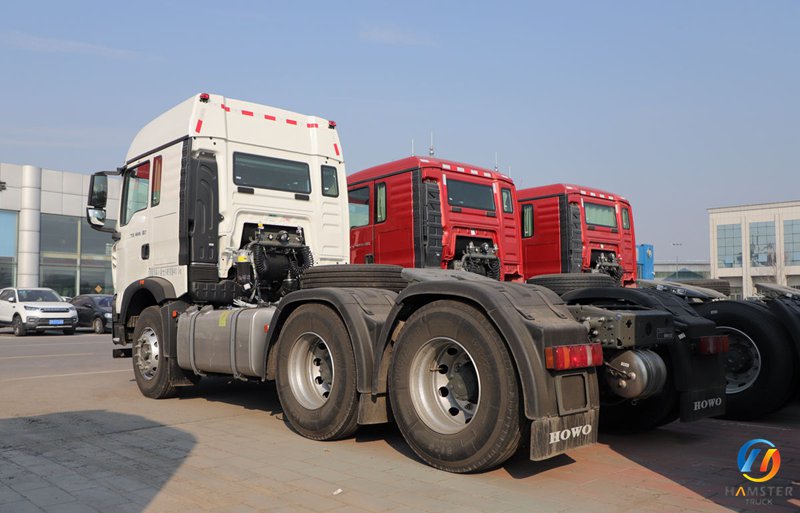 Sinotruk HOWO TX Heavy Truck 460HP 6X4 Tractor