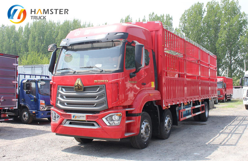 A Very Popular Chinese Model of Truck, SINOTRUCK HOWO NX 6*2, Is Equipped with High-quality Configurations Sturdy Durable.