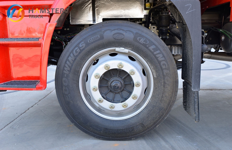 The Best-selling Commercial Truck in China Is SHACMAN L5000. It Is Relatively Inexpensive and Can Carry a Lot of Goods.