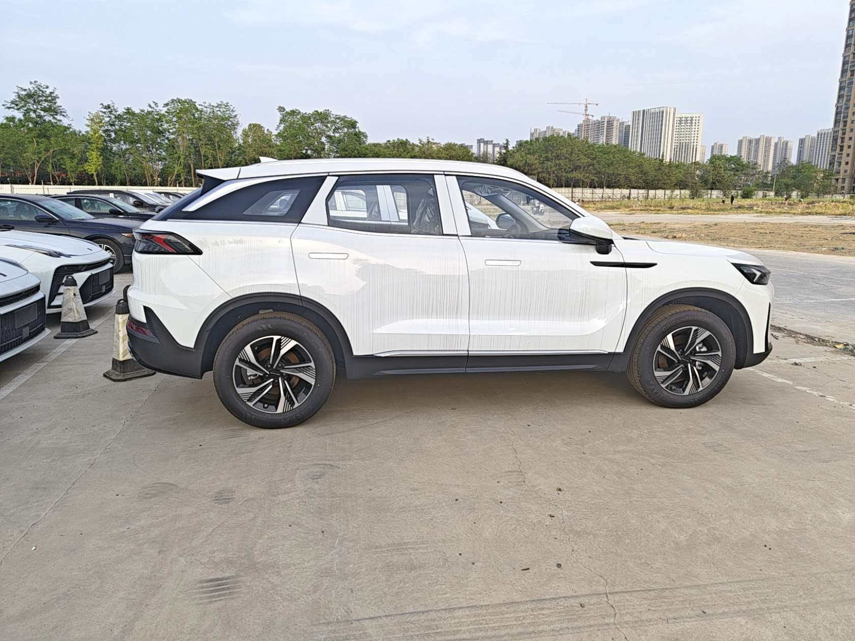 Beijing X7 Luxury SUV Electric Car Hot Sale High-Speed FWD with Leather Seats Rear Camera Luxury Beijing EU7 EU5 for Adults