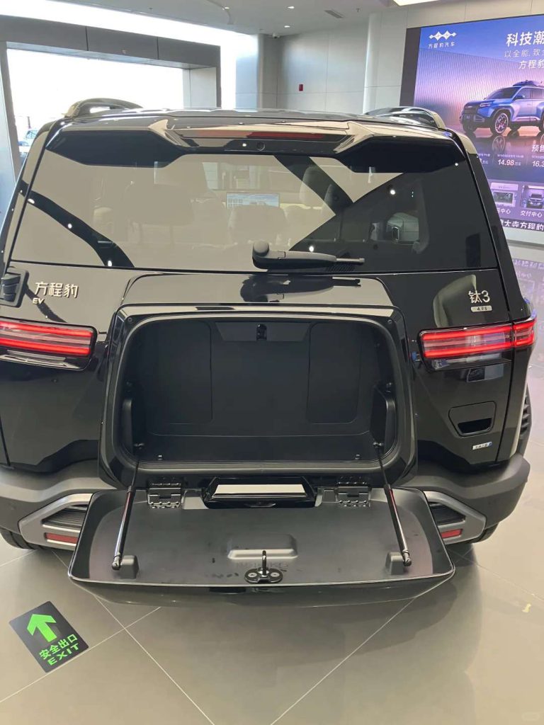 BYD FANGCHENGBAO TAI3 Ti3 Titan3 Drone Version 4WD Left Hand Steering BYD Titanium 3