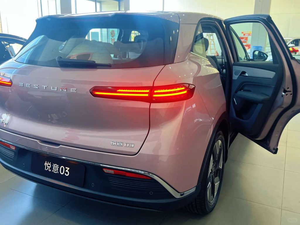 2025 Electric Auto Car Besturn Yueyi 03 2WD Newly Lunched Small EV Suv New Energy Vehicles